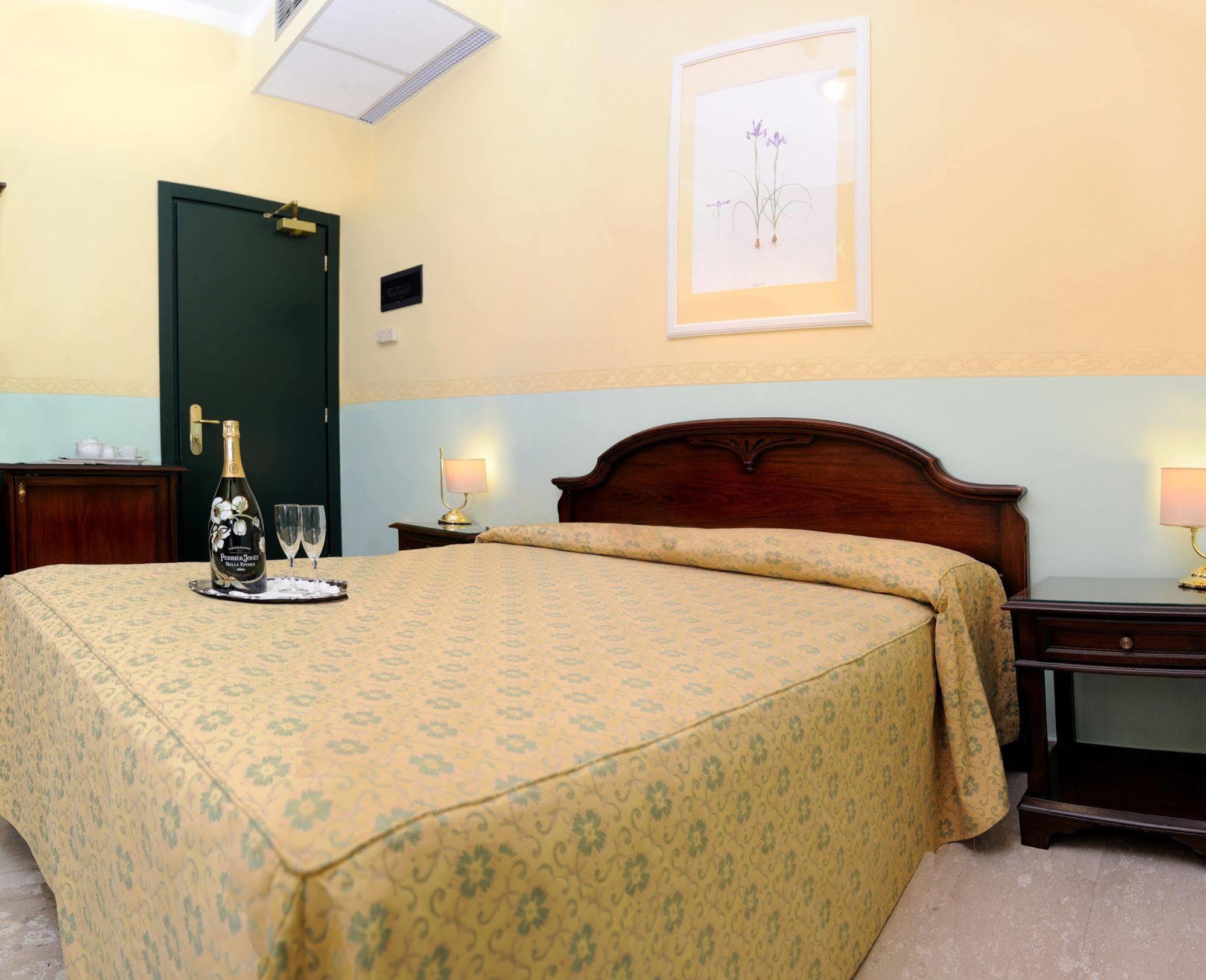 L'Ottava Hotel Monte Compatri Ngoại thất bức ảnh